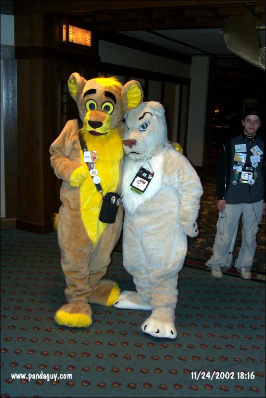 [PandaGuy_MFF2002_46.jpg]