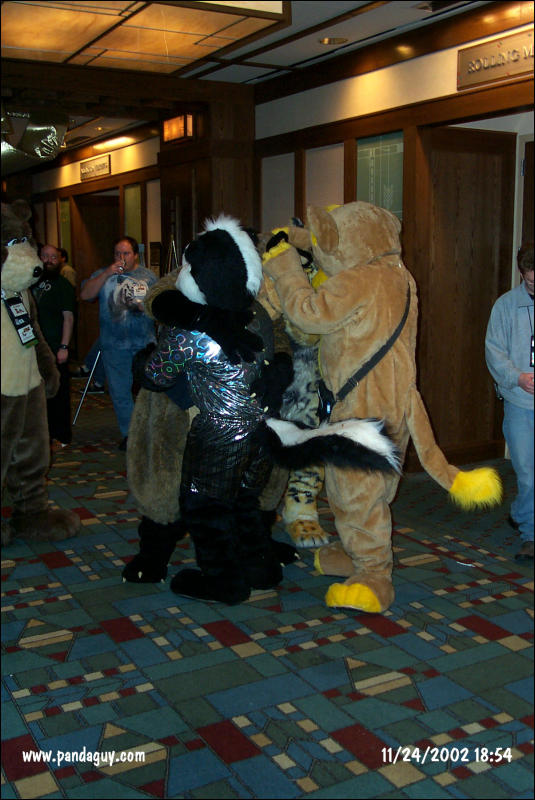 [PandaGuy_MFF2002_80.jpg]