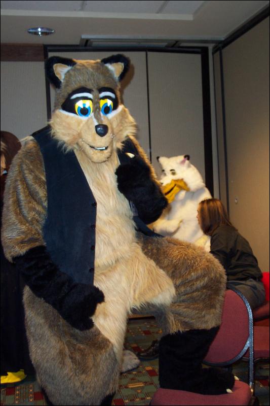 [Snow_MFF2002_011.jpg]