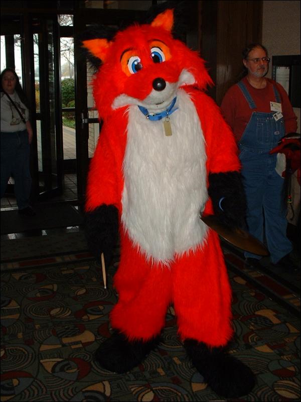 [PandaOhki_MFF2004_016.jpg]