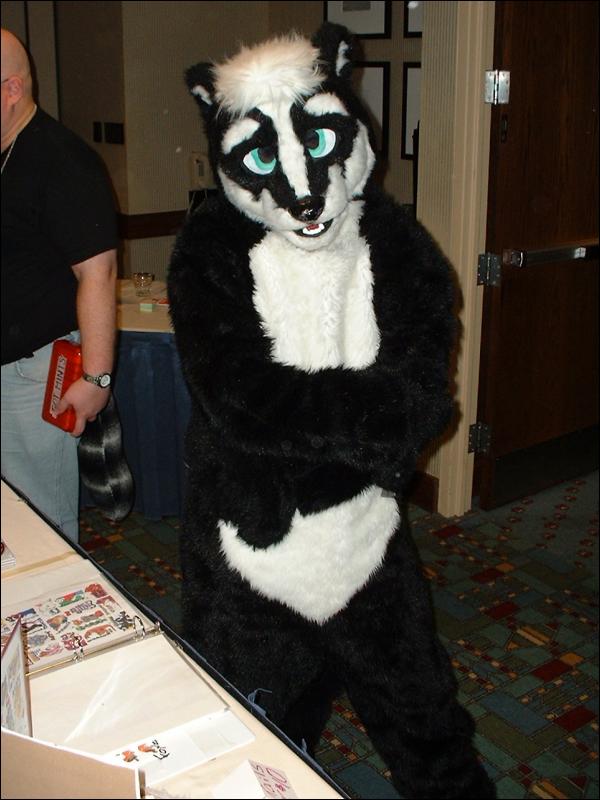 [PandaOhki_MFF2004_033.jpg]