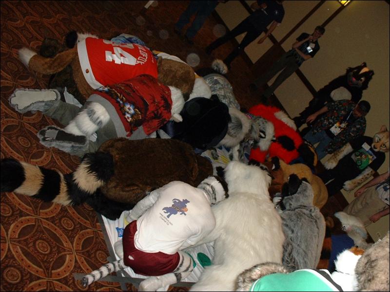 [PandaOhki_MFF2004_053.jpg]