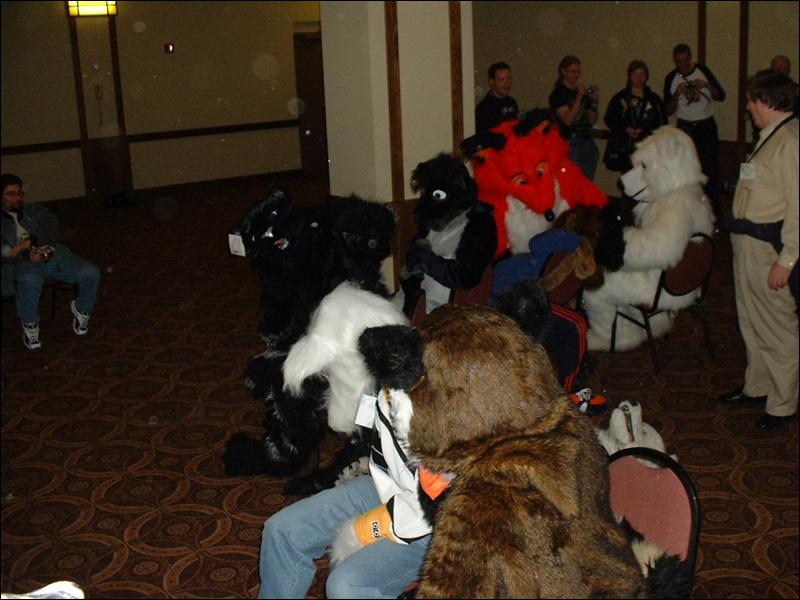 [PandaOhki_MFF2004_069.jpg]