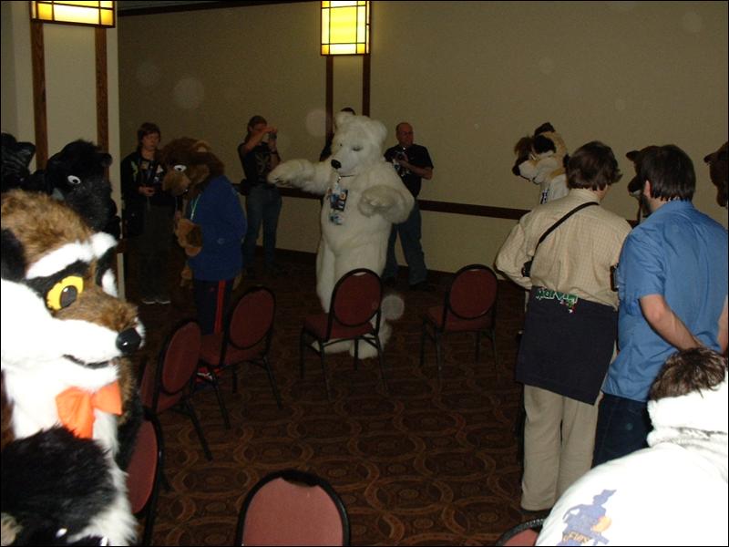 [PandaOhki_MFF2004_071.jpg]