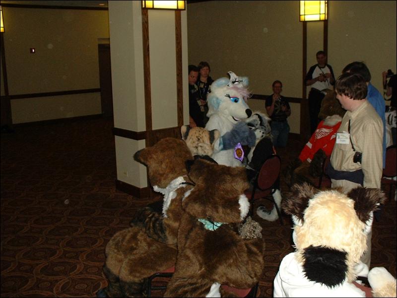 [PandaOhki_MFF2004_073.jpg]