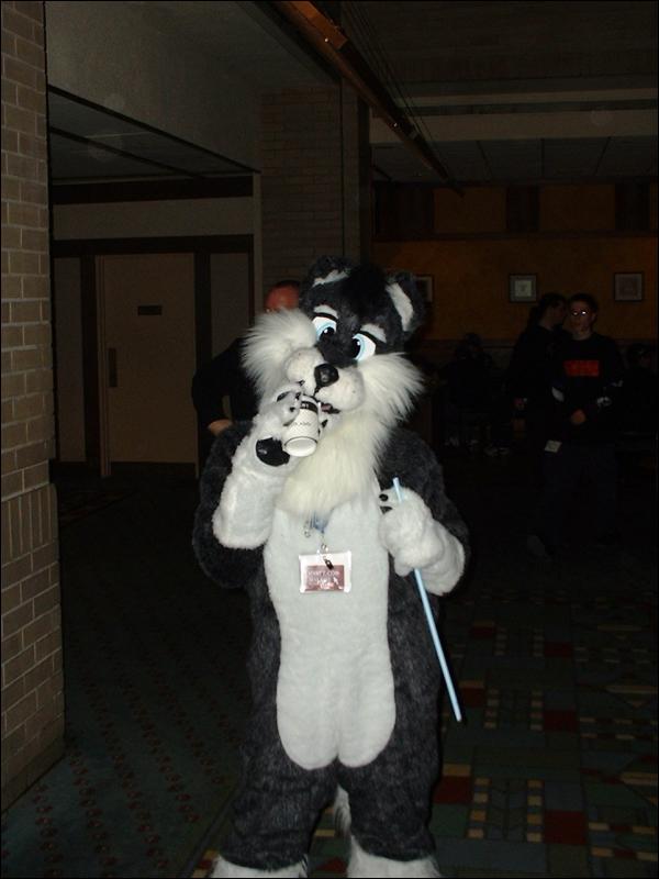 [PandaOhki_MFF2004_084.jpg]