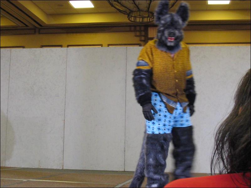 [PandaOhki_MFF2004_126.jpg]