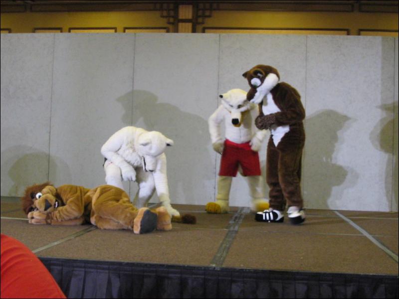 [PandaOhki_MFF2004_134.jpg]