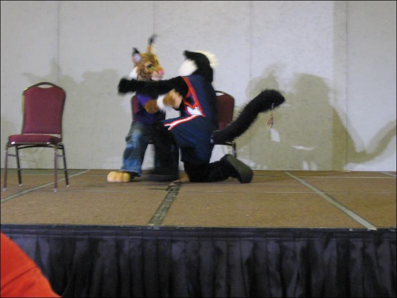 [PandaOhki_MFF2004_145.jpg]