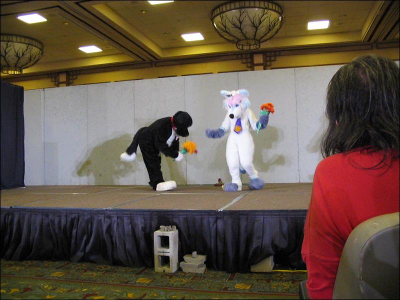 [PandaOhki_MFF2004_153.jpg]