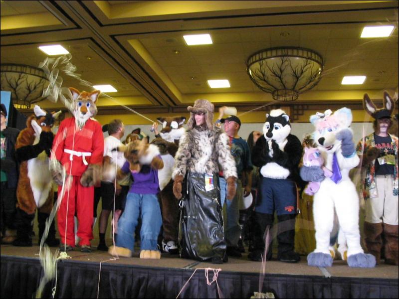 [PandaOhki_MFF2004_179.jpg]