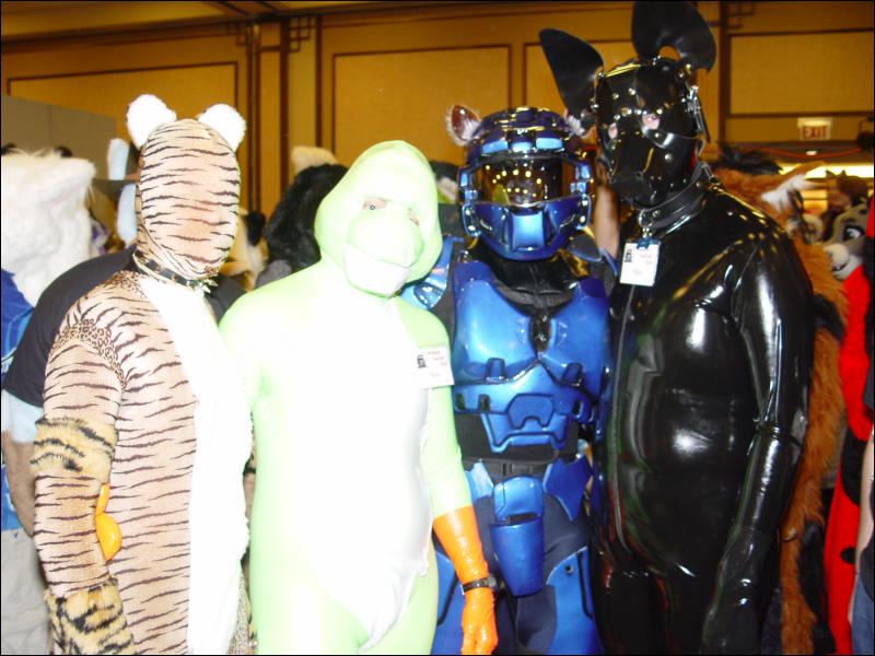 [Wuuulf_MFF2005_123.jpg]