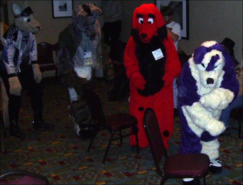 [ZephyrPanthur_MFF2005_123.jpg]