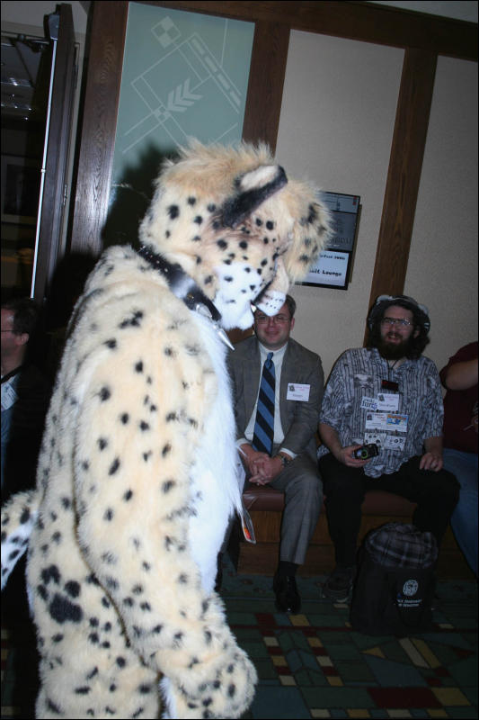 [DexCat_MFF2006_019.jpg]