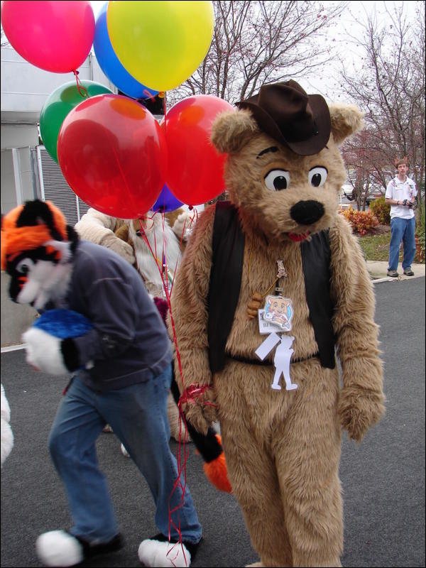 [Tumbler_MFF2006_174.jpg]