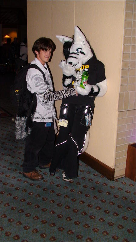 [Aoi_MFF07_c0073.JPG]