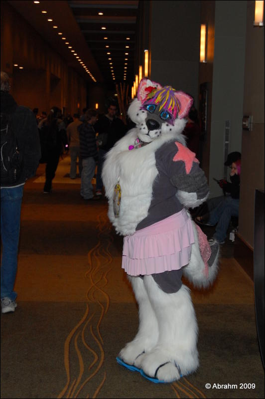 [Abrahm_MFF2009_016.jpg]