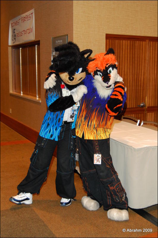 [Abrahm_MFF2009_212.jpg]