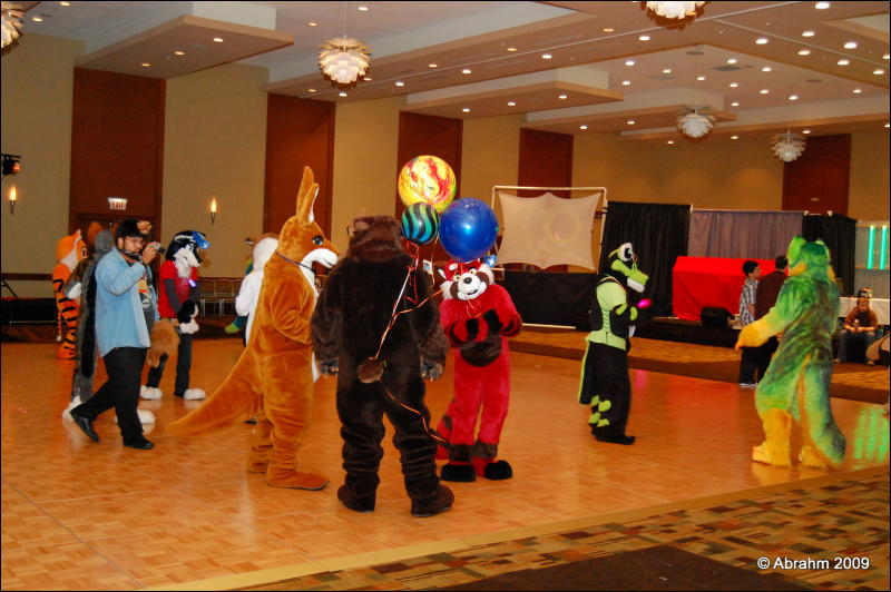 [Abrahm_MFF2009_445.jpg]