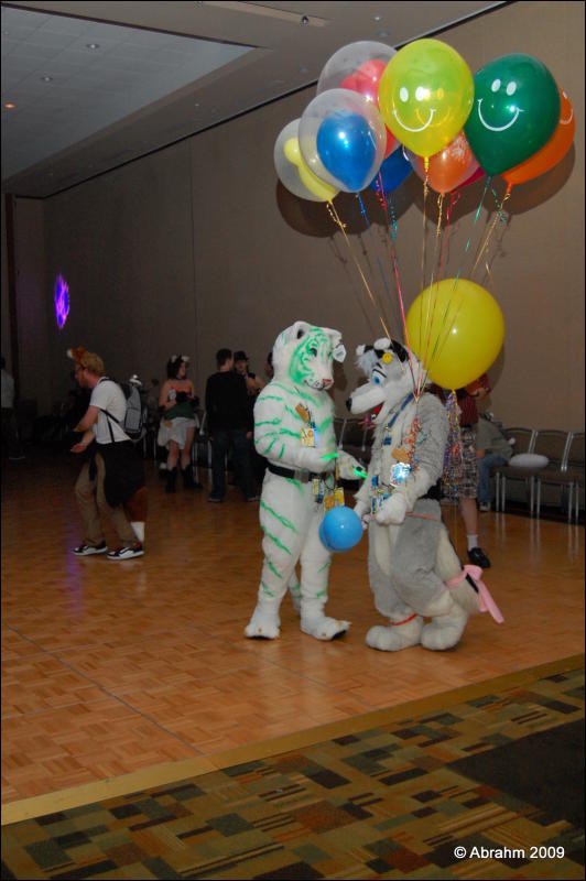 [Abrahm_MFF2009_553.jpg]