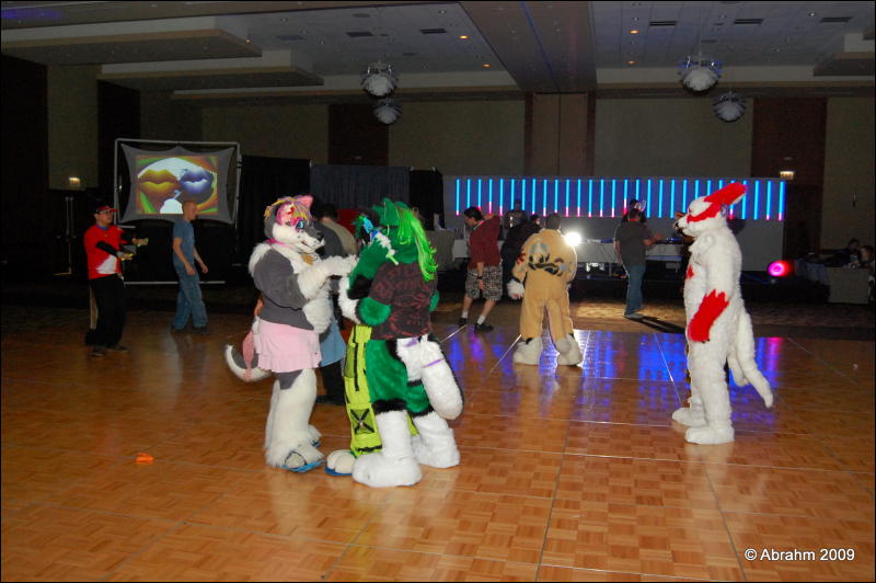 [Abrahm_MFF2009_563.jpg]