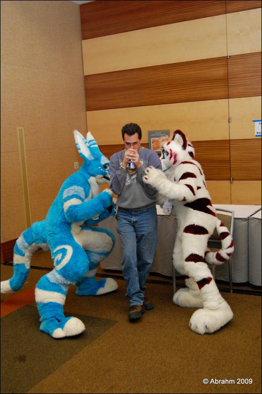 [Abrahm_MFF2009_587.jpg]