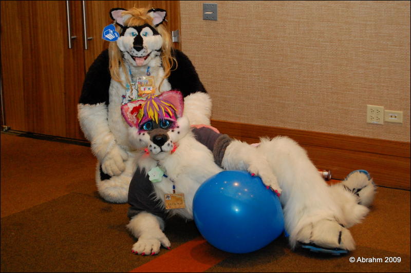 [Abrahm_MFF2009_651.jpg]