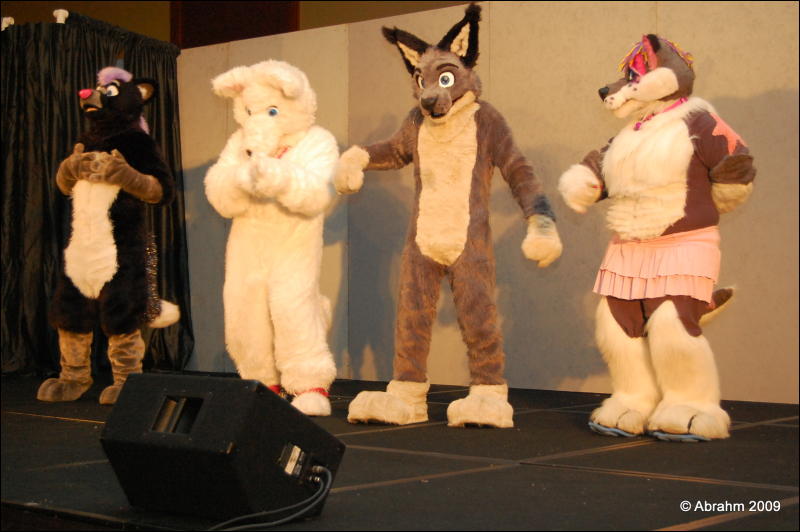 [Abrahm_MFF2009_682.jpg]