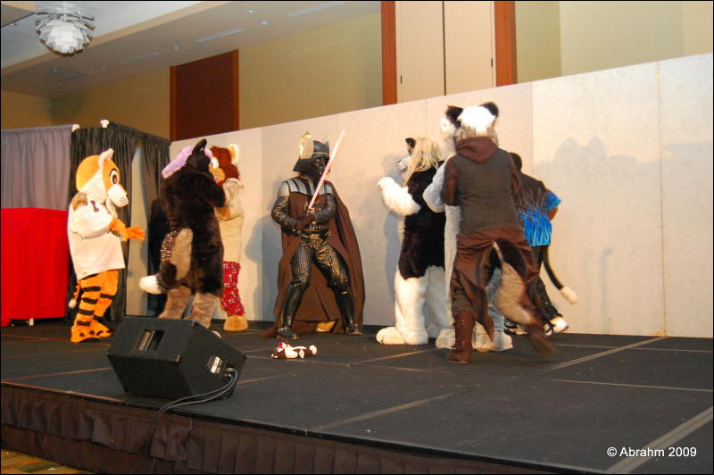 [Abrahm_MFF2009_695.jpg]