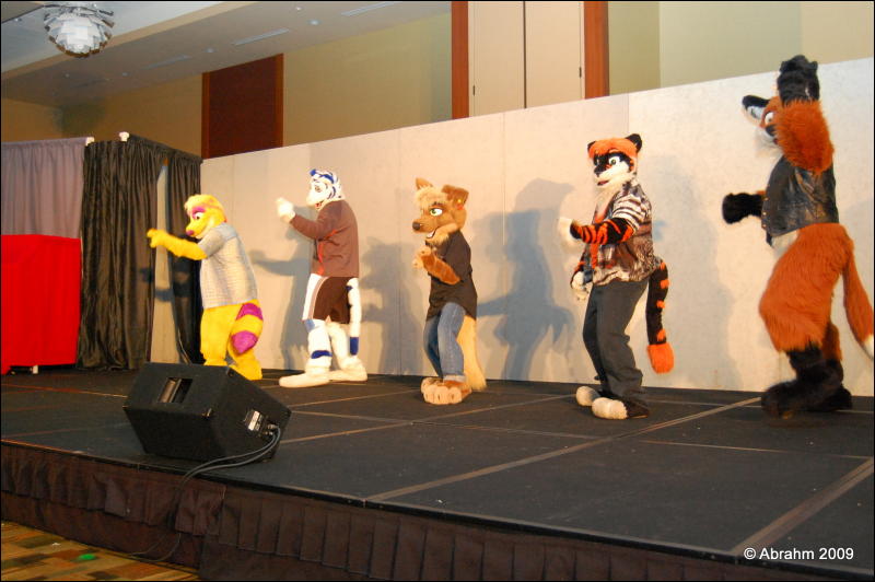 [Abrahm_MFF2009_704.jpg]