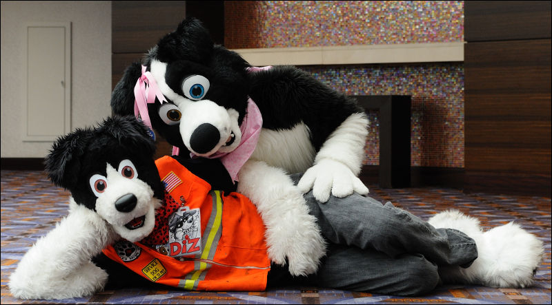 [Abrahm_MFF2010_1084.jpg]