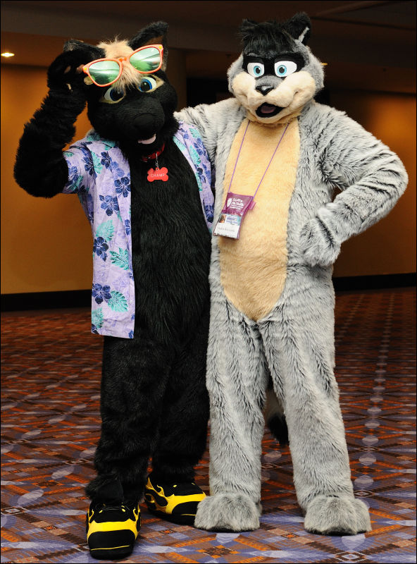 [Abrahm_MFF2010_1227.jpg]