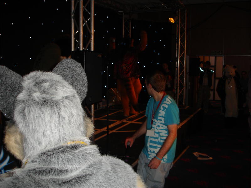 [Vector_RBW2008_FursuitGames_21.jpg]