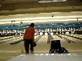 [Kofu Bowling 200603 16.mpg]