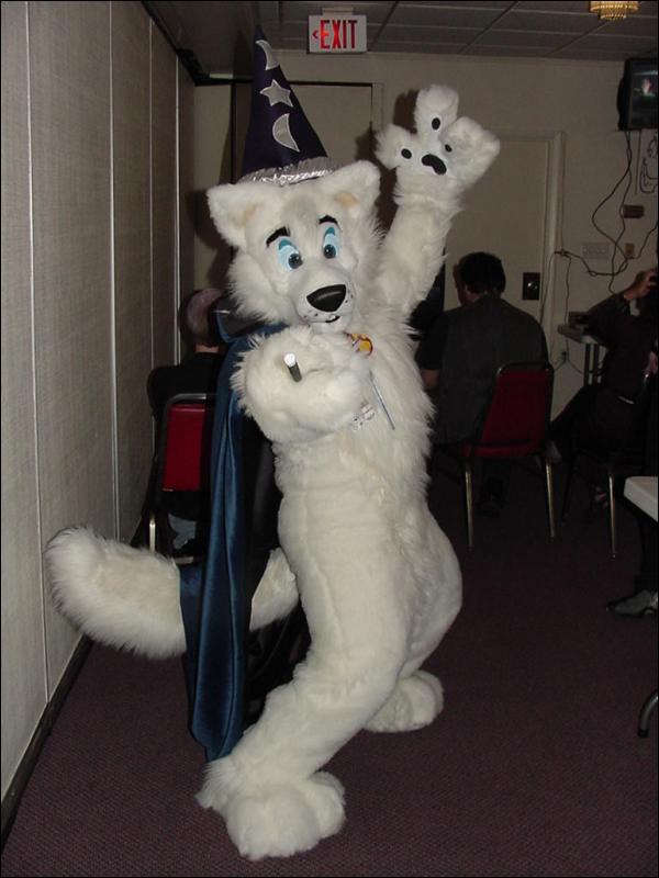 [Draconis_Furloween2001_19.jpg]