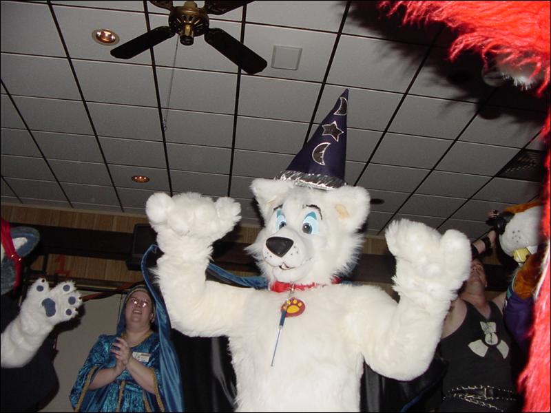 [Draconis_Furloween2001_56.jpg]