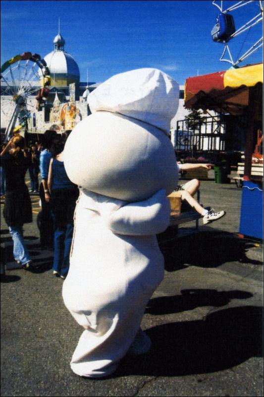 [Robin_2000_044_PillsburyDoughboy.jpg]