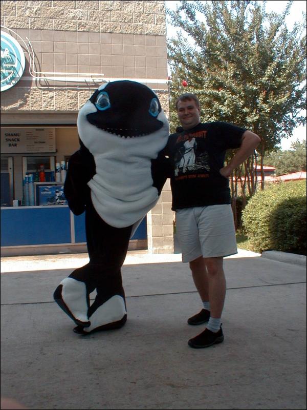 [Nick_SeaWorld_Shamu-and-TexYote.jpg]