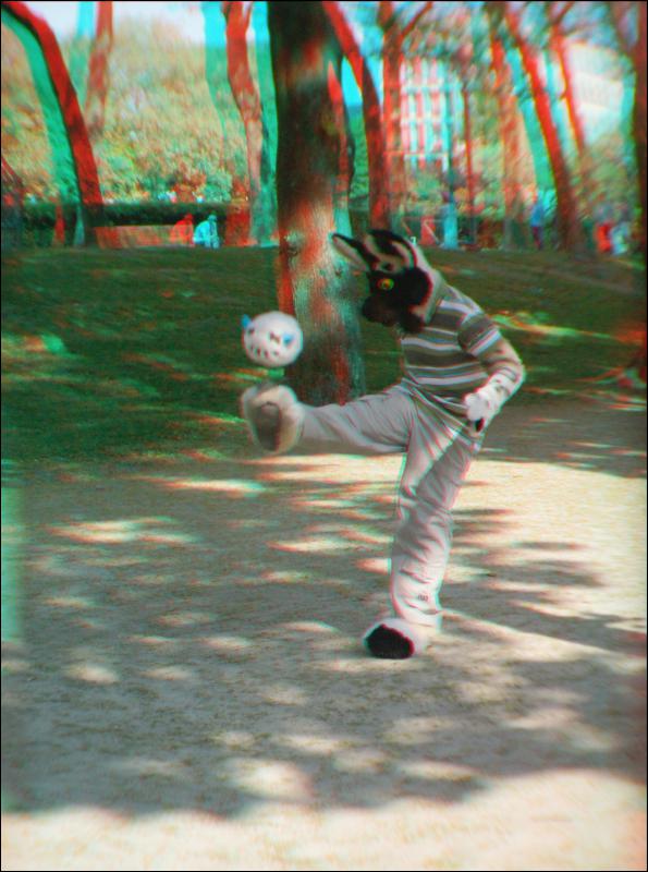 [Aoi_anaglyph_BSB_0392.jpg]