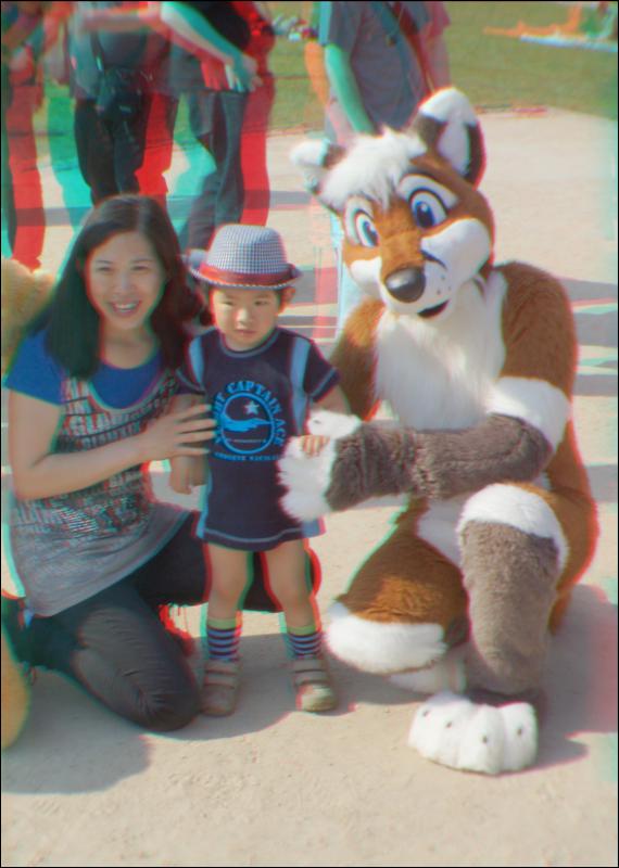 [Aoi_anaglyph_BSB_1402.jpg]