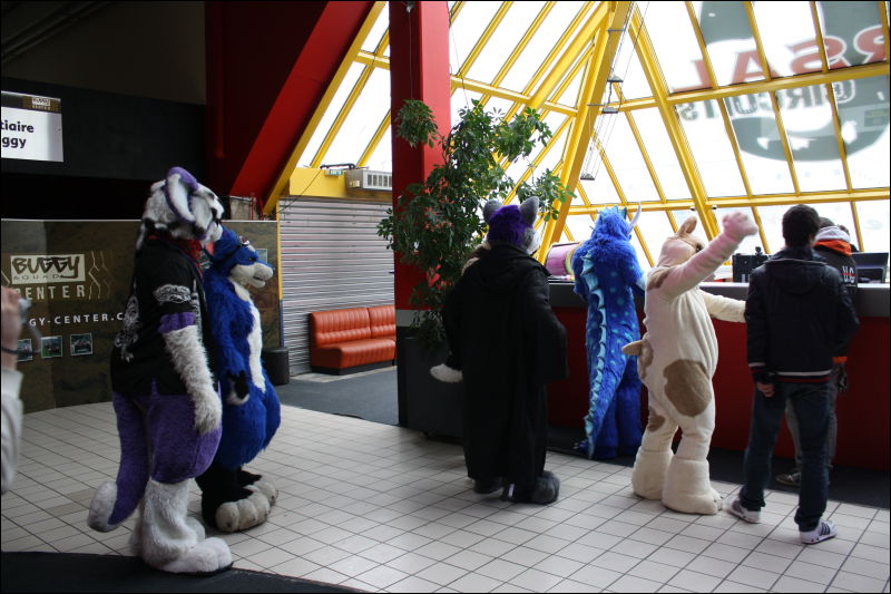 [Hai_FursuitBlackLight_201301_0531.jpg]