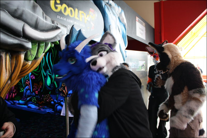 [Hai_FursuitBlackLight_201301_0599.jpg]