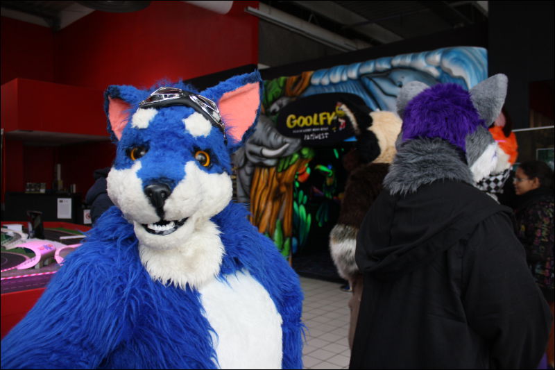 [Hai_FursuitBlackLight_201301_0605.jpg]