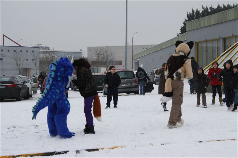 [Hai_FursuitBlackLight_201301_0631.jpg]