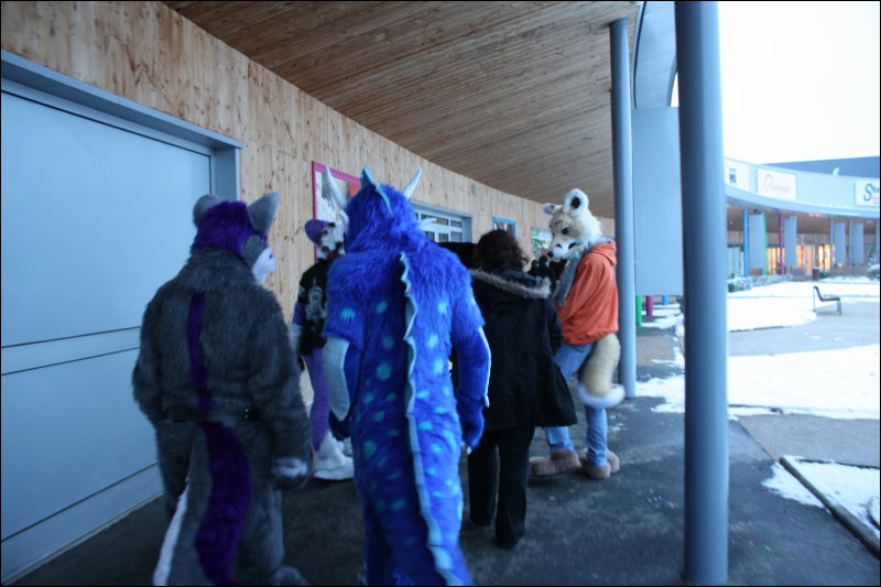 [Hai_FursuitBlackLight_201301_0666.jpg]