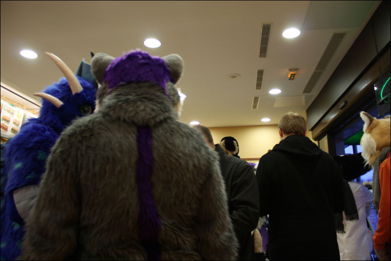 [Hai_FursuitBlackLight_201301_0673.jpg]