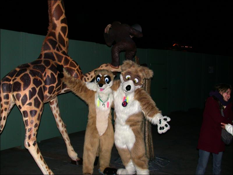 [Num8_200410DisneylandHalloween_21.jpg]