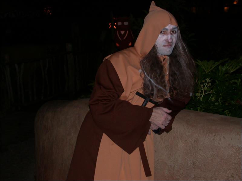 [Num8_200410DisneylandHalloween_41.jpg]