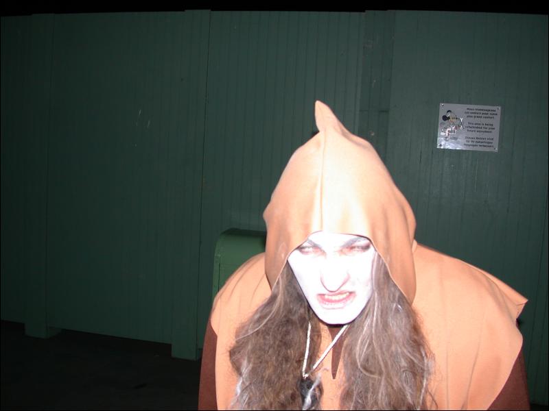 [Num8_200410DisneylandHalloween_19.jpg]