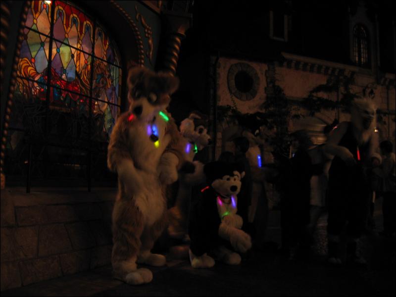 [Aoi_disney05_038.JPG]